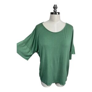 Sew In Love Green Short Sleeve Cut Out Back Solid T-Shirt Women's Size Small‎